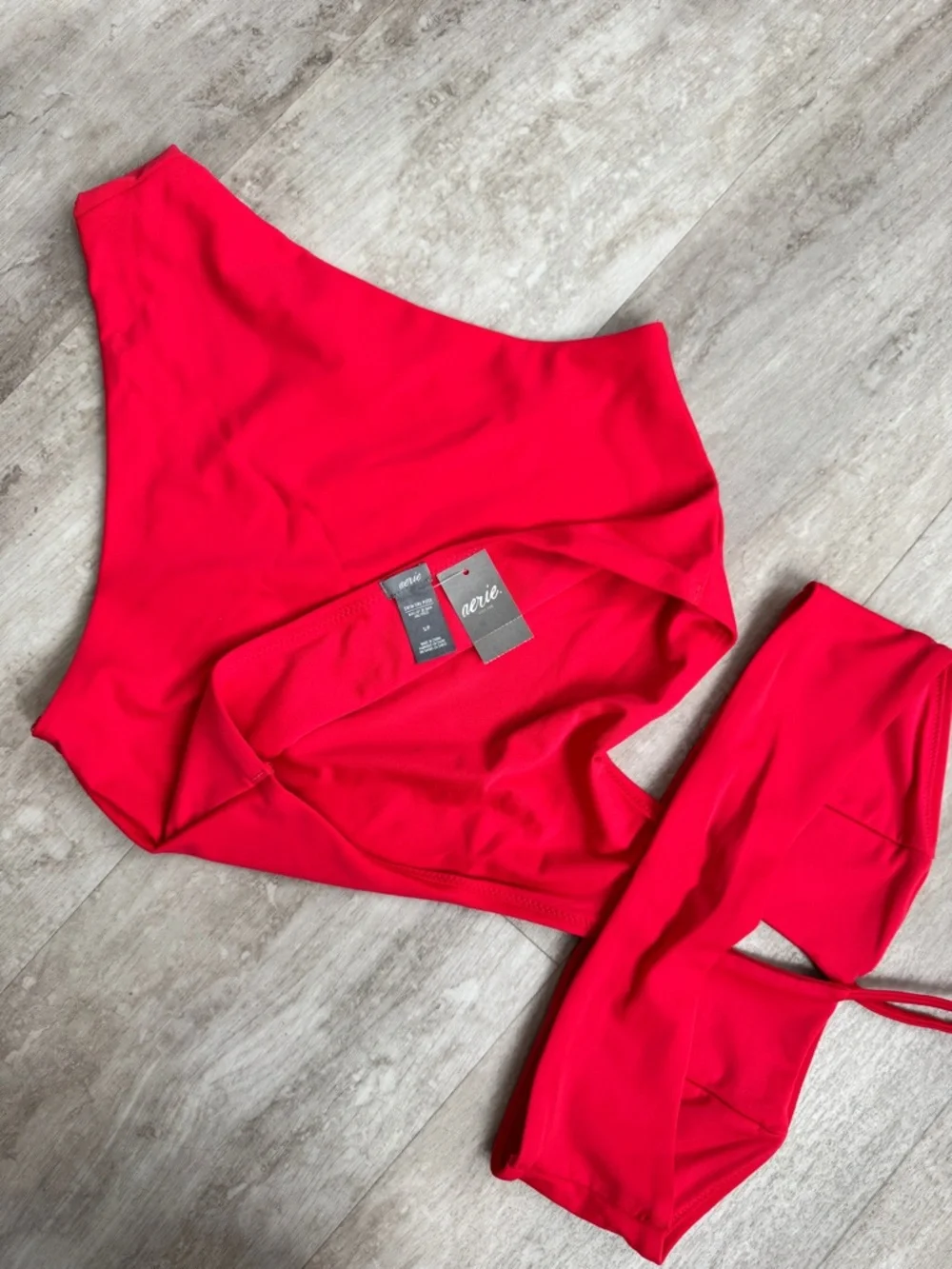 AERIE red one piece swim - Picture 3 of 4